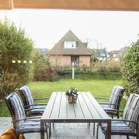 Feriehus Haushaelfte Stranddiestel