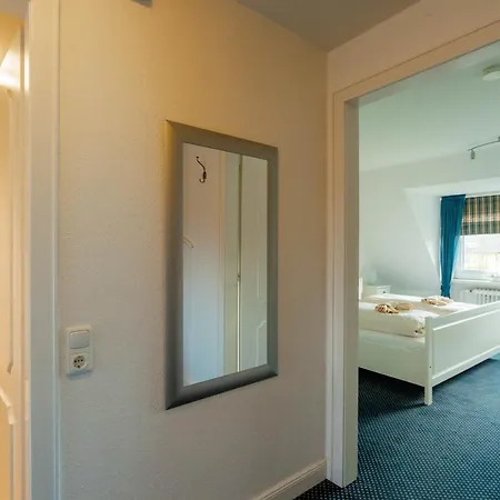 Σπίτι διακοπών Haushaelfte Stranddiestel Wenningstedt-Braderup