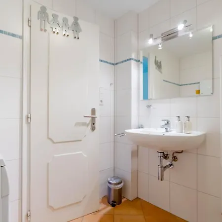 Σπίτι διακοπών Haushaelfte Stranddiestel *