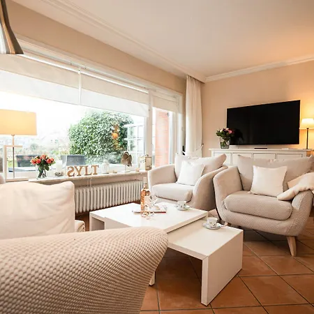 Haushaelfte Stranddiestel Σπίτι διακοπών